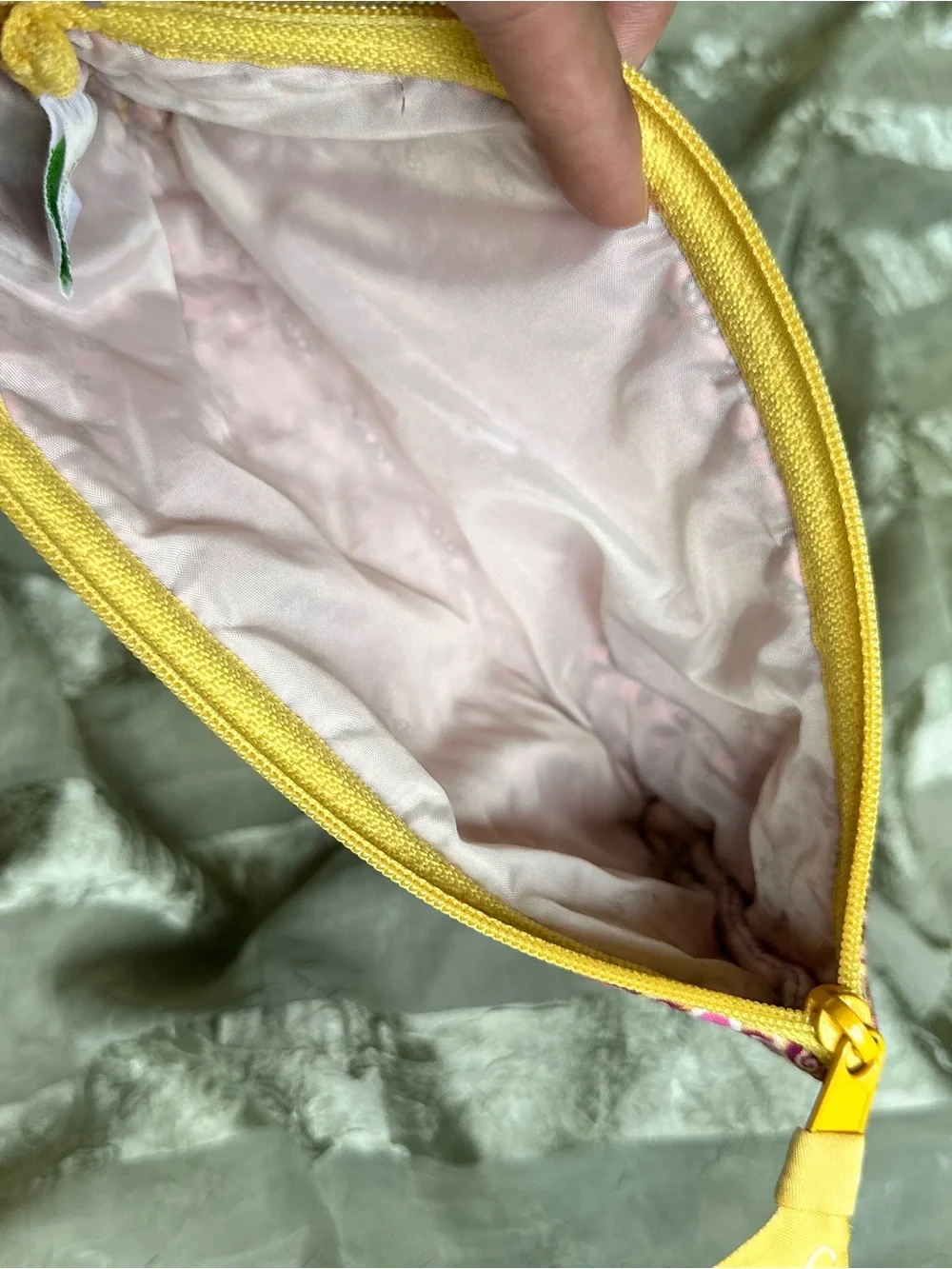 Vera Bradley Bali Gold Yellow Pink Quilted Floral Zip Cosmetic Pencil Pouch